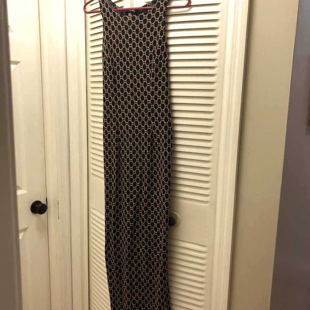 Long dress, size medium